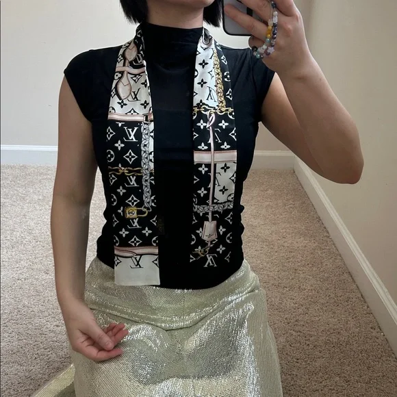 100% silk fashion scarf - Picture 10 of 10